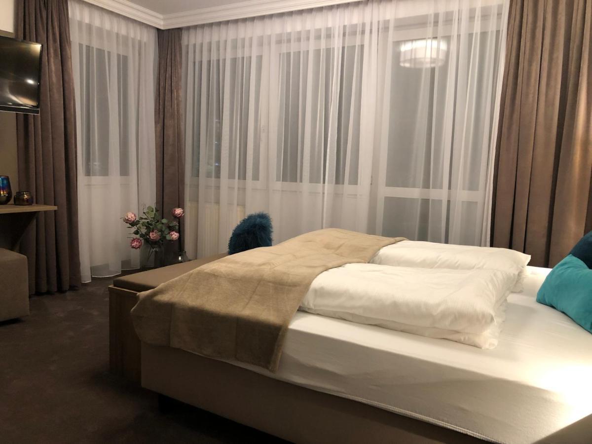 Appartementhotel Cura Bad Fuessing מראה חיצוני תמונה